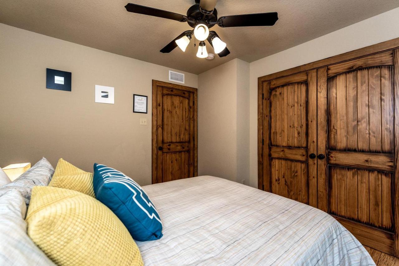 1700 South 2Nd Aparthotel Waco Kültér fotó